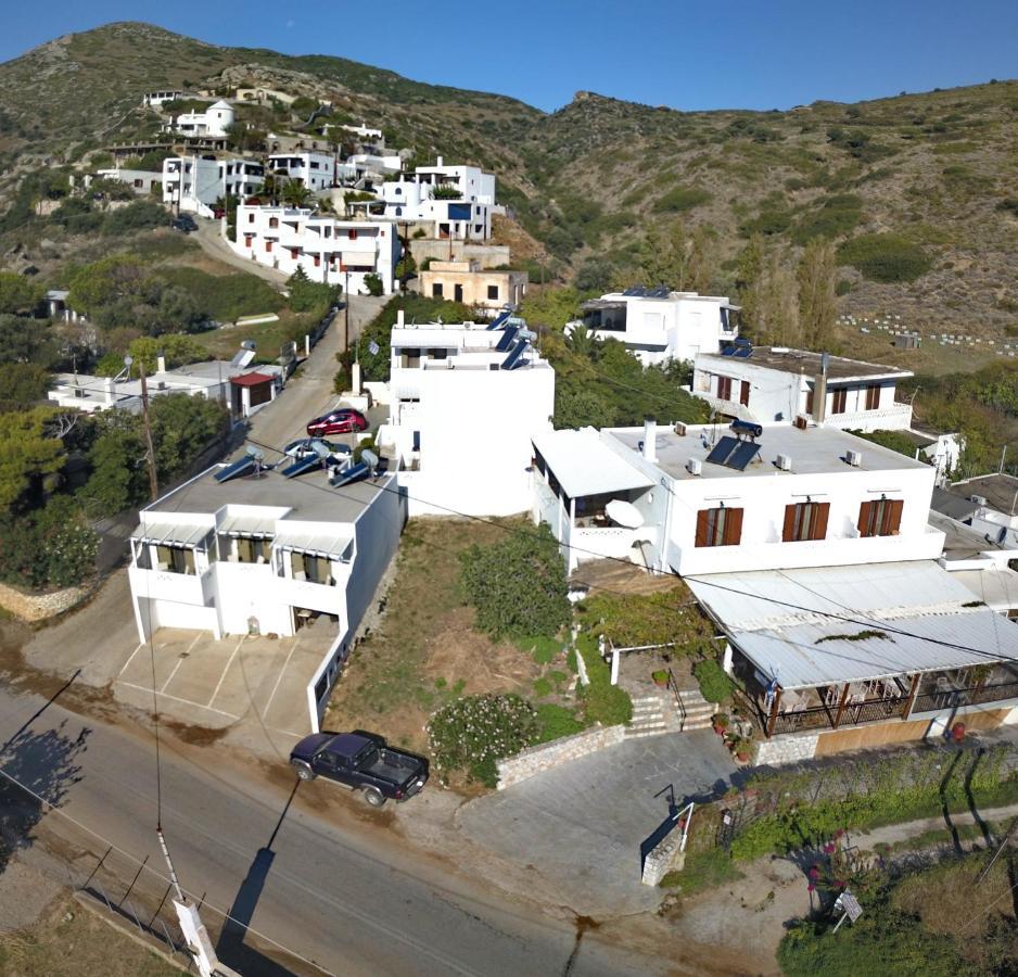 Aspous Studios And Rooms Skyros Bagian luar foto